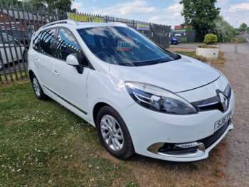 2016 (16) - 1.5 dCi Dynamique Nav £20 Road Tax 7 seater 5-Door