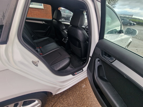 Used Audi A4 2012 for sale - 73228868: Photo 12