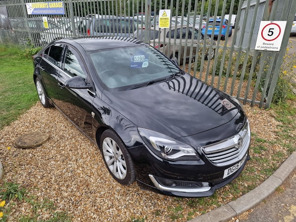 Used Vauxhall Insignia 2015 for sale - 75418475: Photo 1