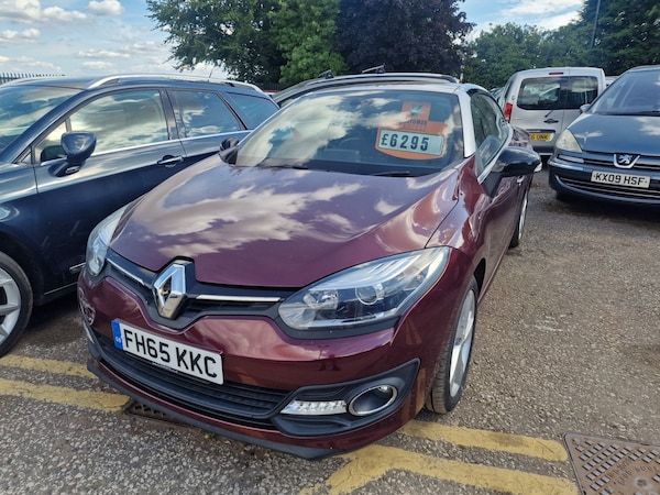 Used Renault Megane 2015 for sale - 75193295: Photo 1