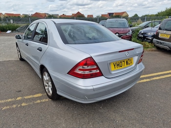 Used Mercedes-Benz C Class 2007 for sale - 79100160: Photo