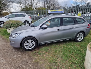 Used Peugeot 308 2016 for sale - 77803905: Photo