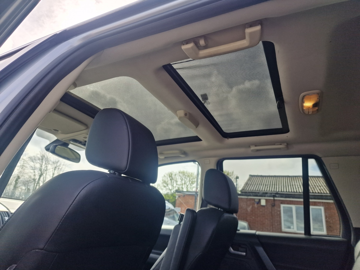 Used Land Rover Freelander 2011 for sale - 78150586: Photo 7