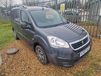 Used Peugeot Partner 2017 for sale - 76845290: Photo