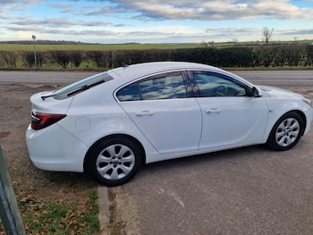 Used Vauxhall Insignia 2016 for sale - 76931779: Photo