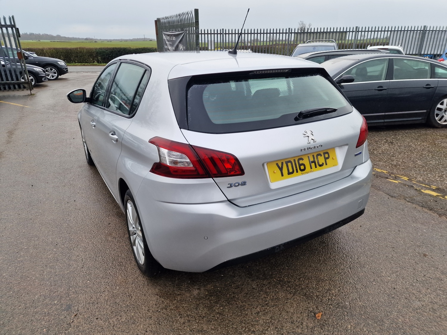Used Peugeot 308 2016 for sale - 77630921: Photo 7