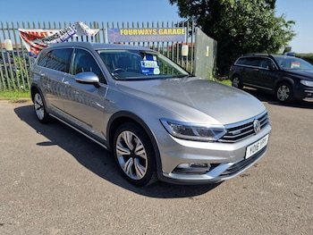 Used Volkswagen Passat 2016 for sale - 79004252: Photo
