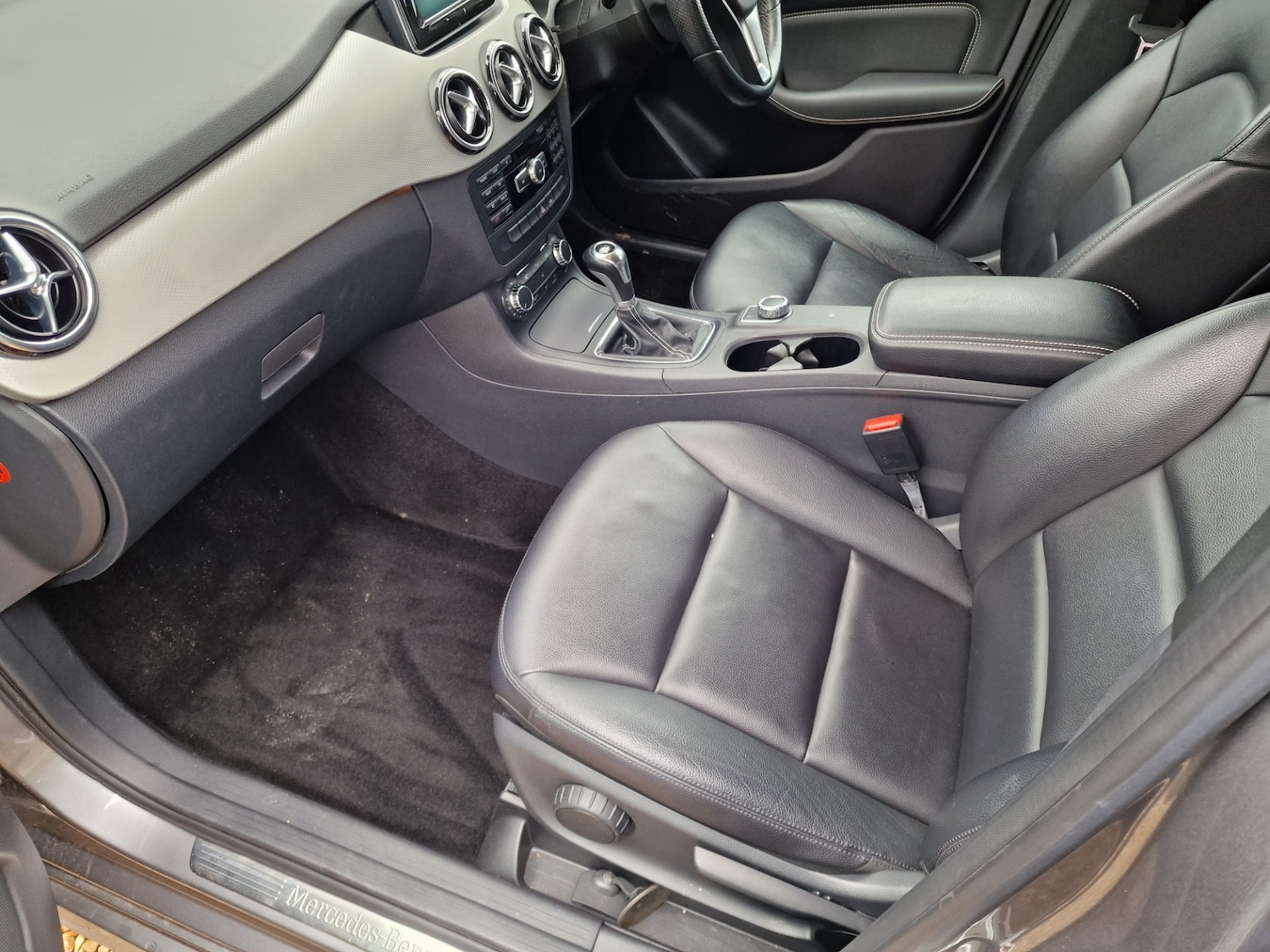 Used Mercedes-Benz B Class 2014 for sale - 78210009: Photo 7