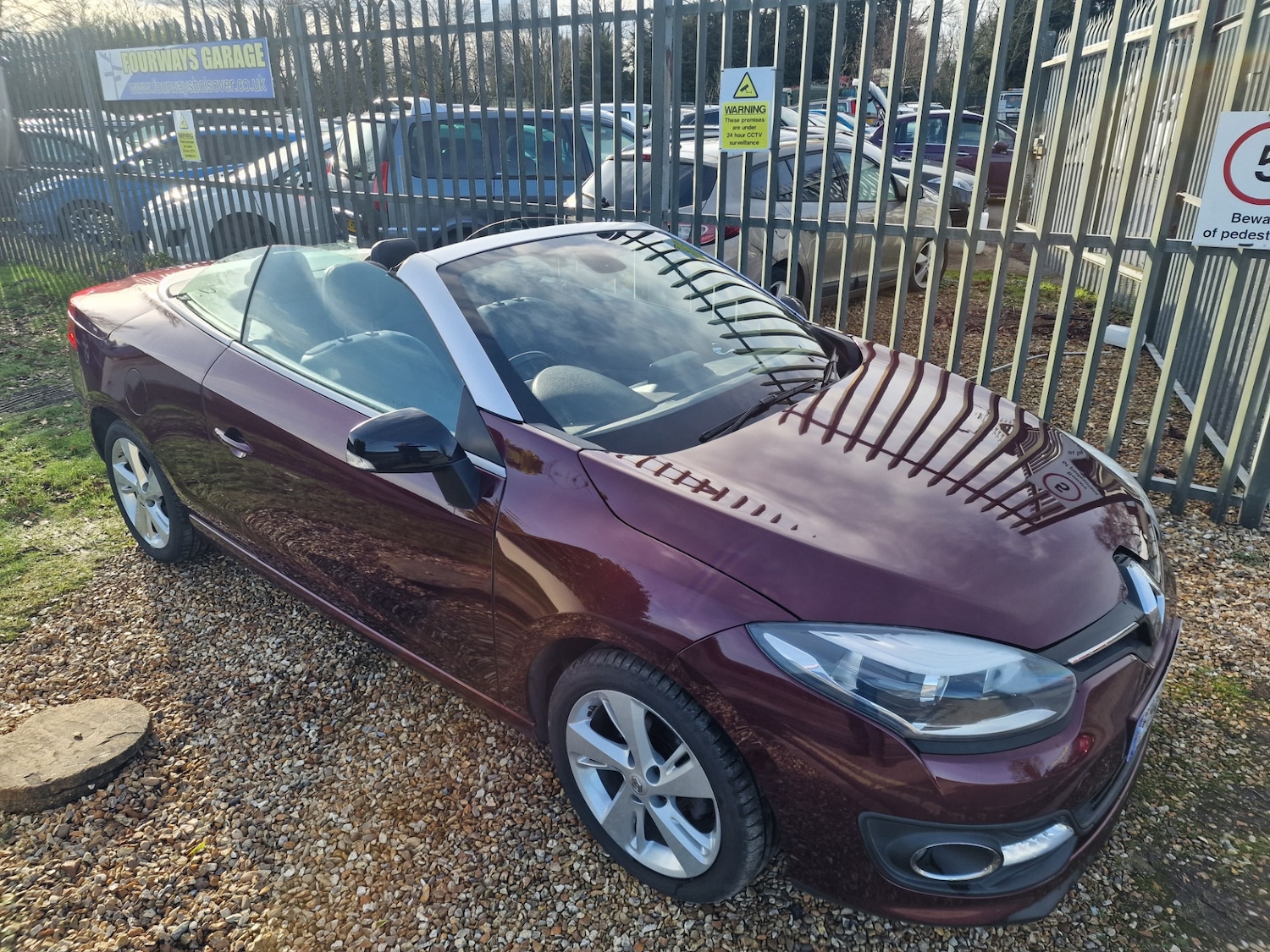 Used Renault Megane 2015 for sale - 77556030: Photo 2