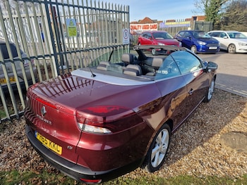 Used Renault Megane 2015 for sale - 77556030: Photo