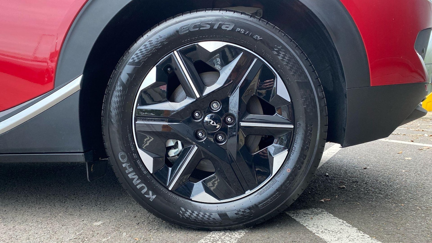 Used Kia EV6 2025 for sale - 77016296: Photo 16