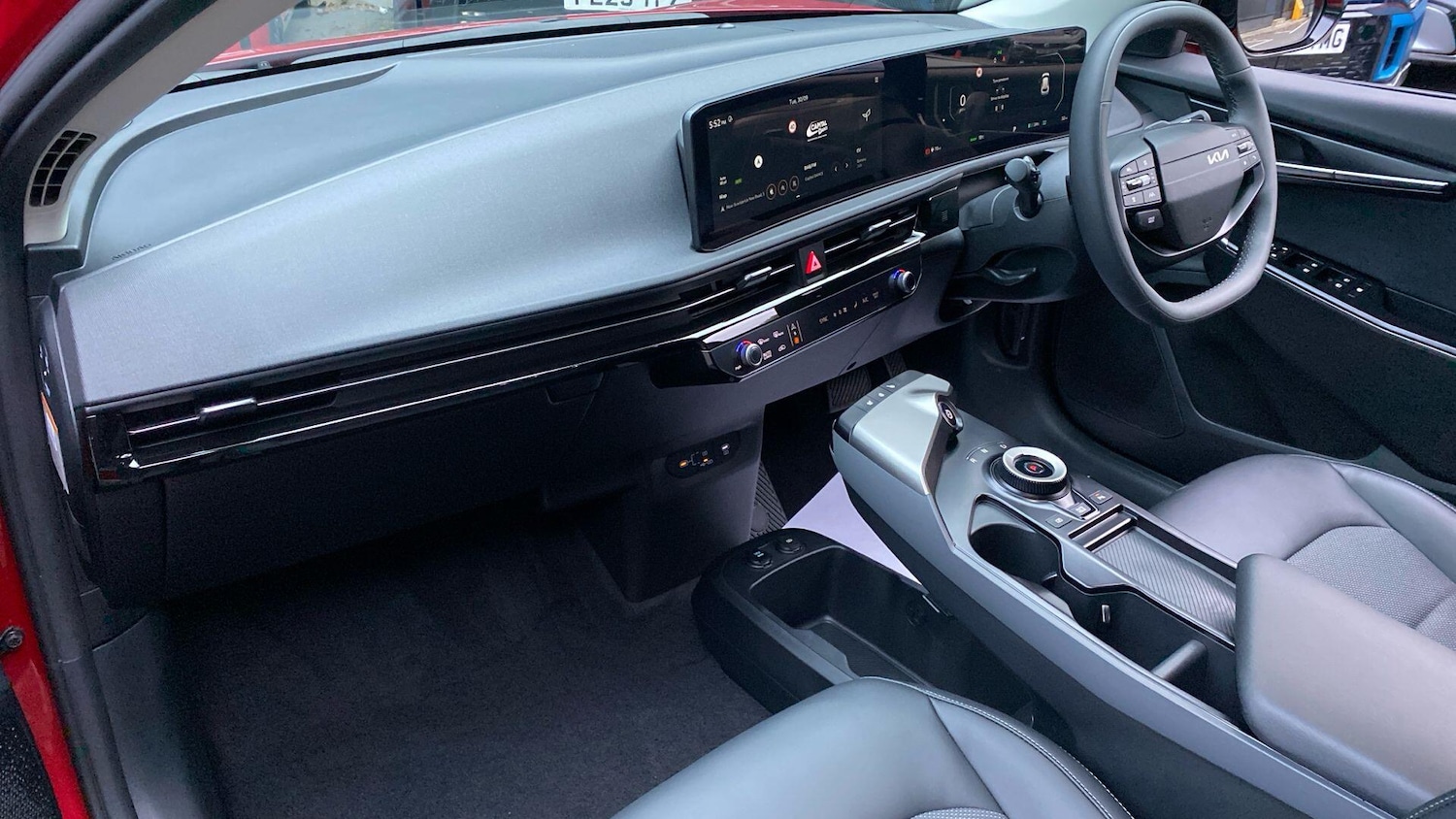 Used Kia EV6 2025 for sale - 77016296: Photo 8