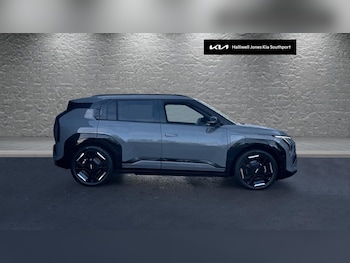 Used Kia EV3 2025 for sale - 77131577: Photo