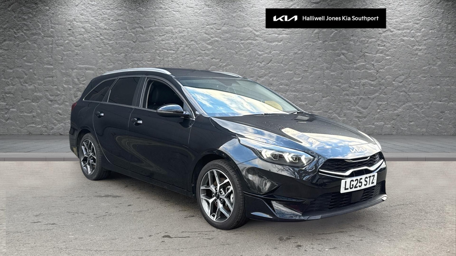 Used Kia Ceed 2025 for sale - 77074404: Photo 1