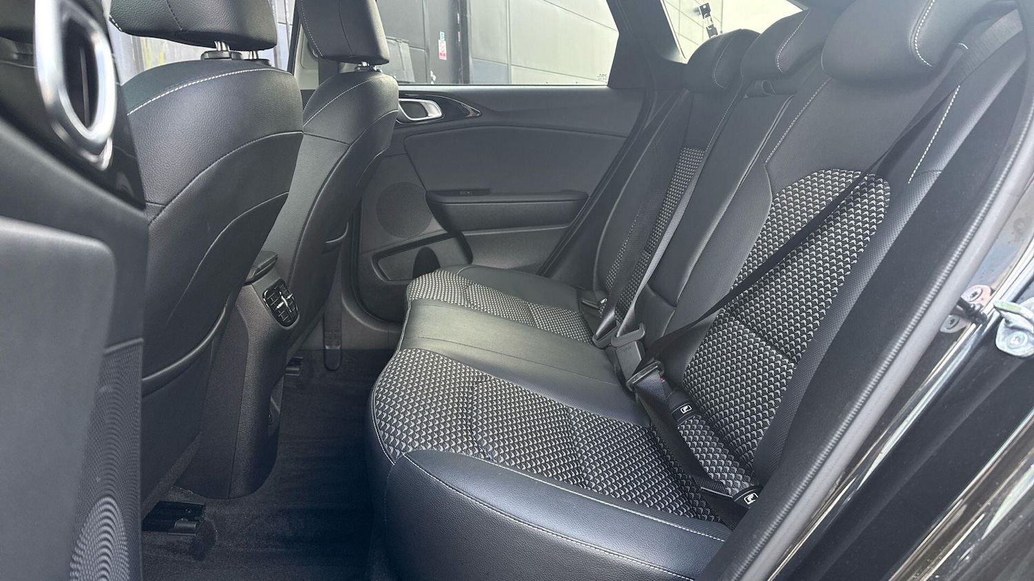 Used Kia Ceed 2025 for sale - 77074404: Photo 9