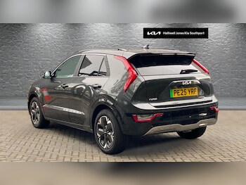 Used Kia Niro 2025 for sale - 77015467: Photo