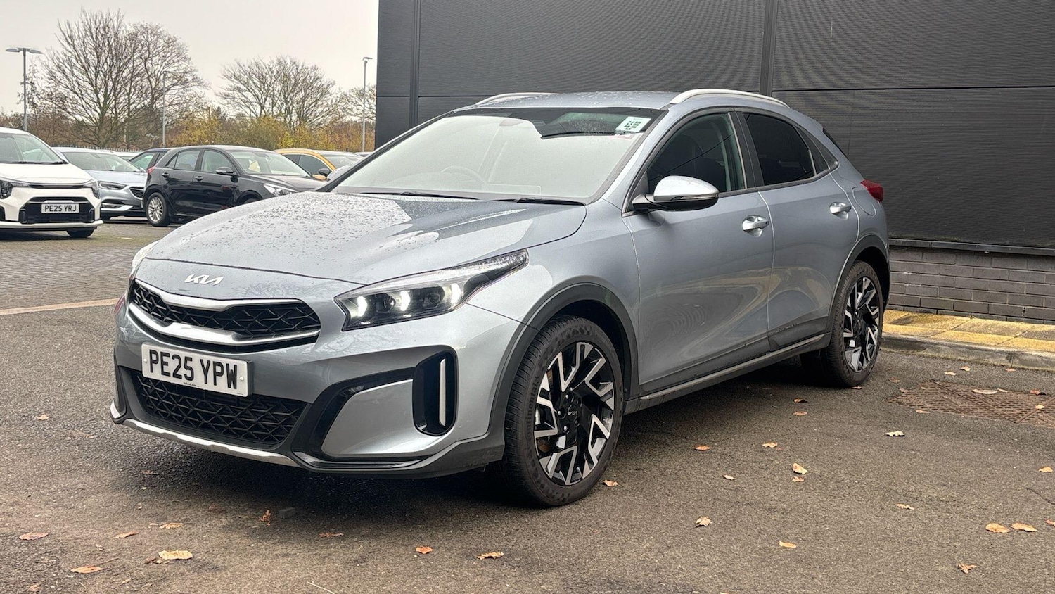 Used Kia XCeed 2025 for sale - 77016948: Photo 6