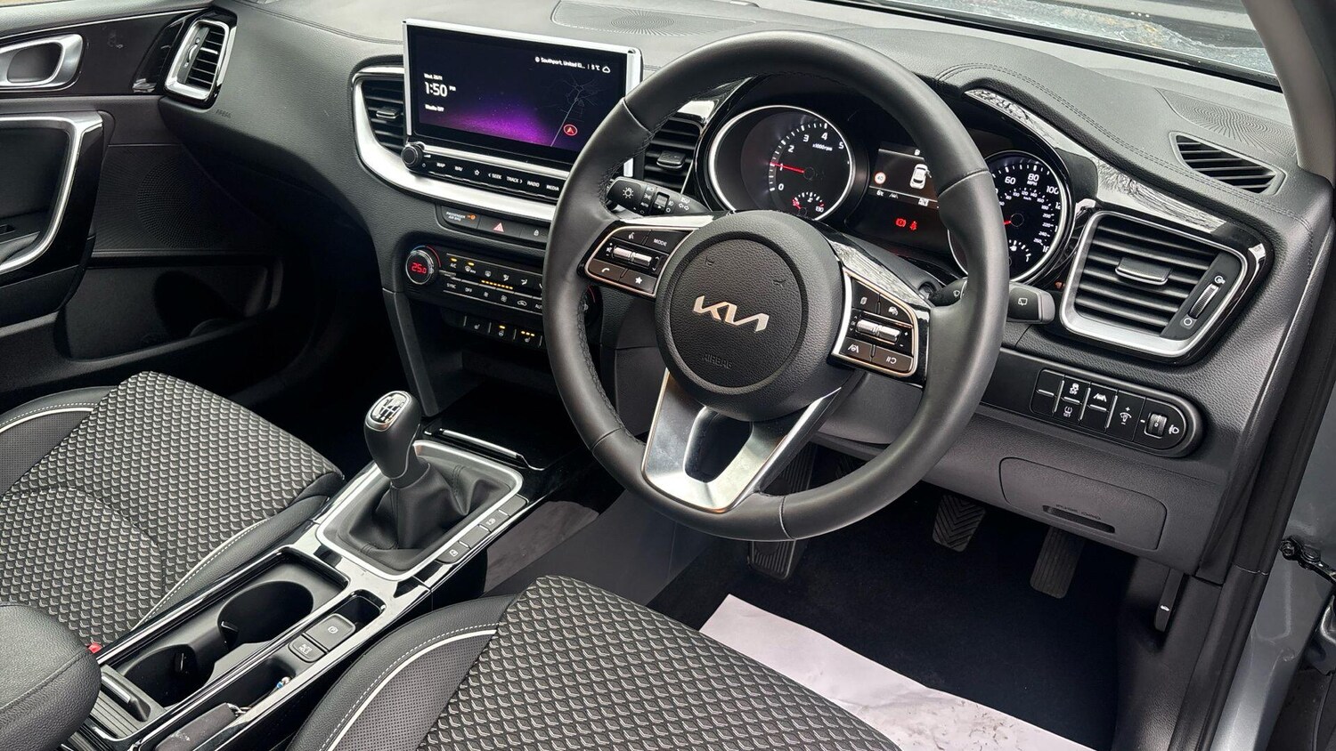 Used Kia XCeed 2025 for sale - 77016948: Photo 7