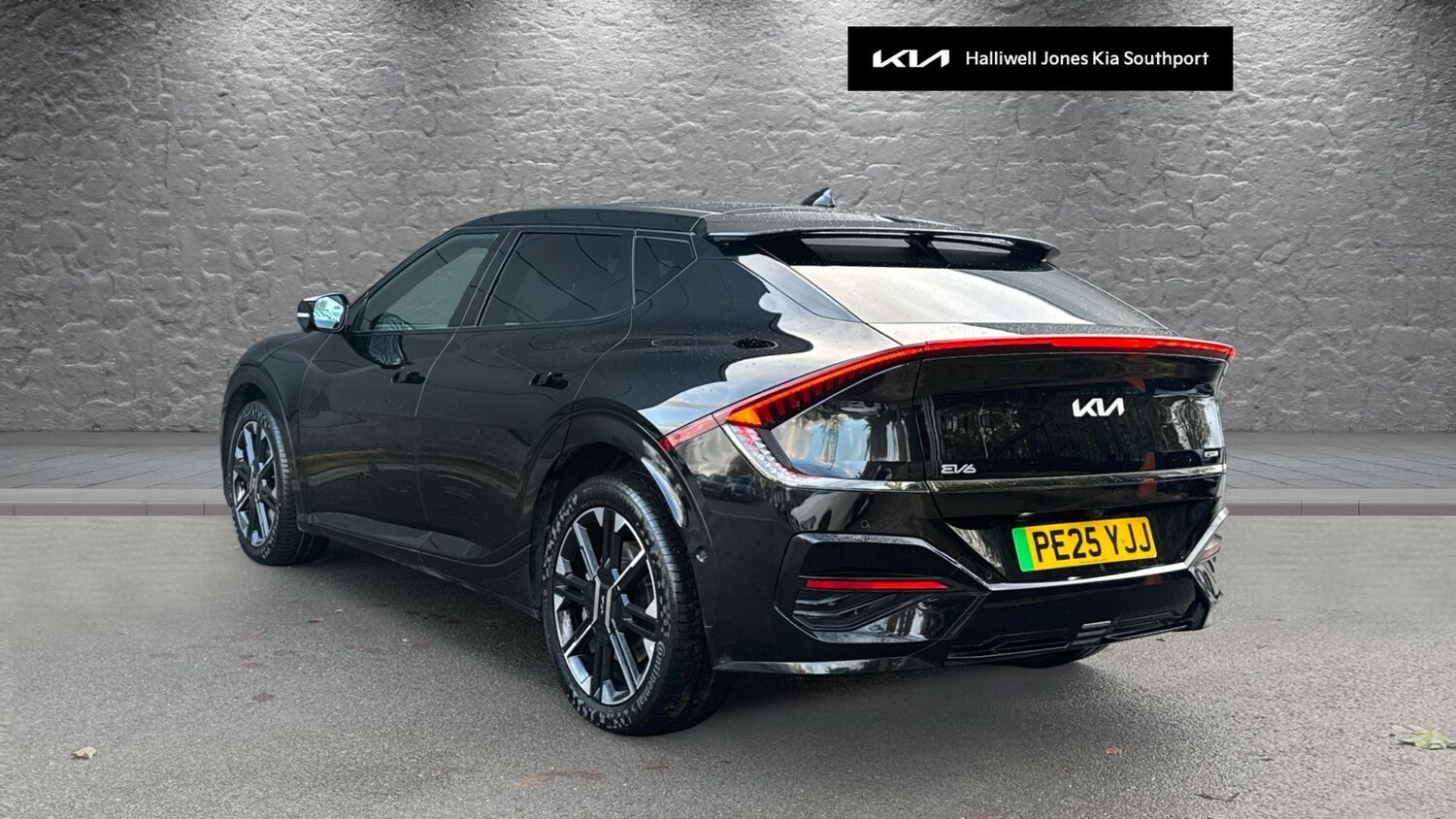 Used Kia EV6 2025 for sale - 77156301: Photo 24
