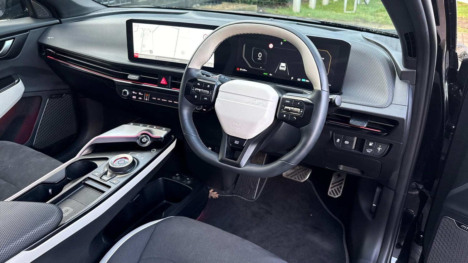 Used Kia EV6 2025 for sale - 77156301: Photo 29