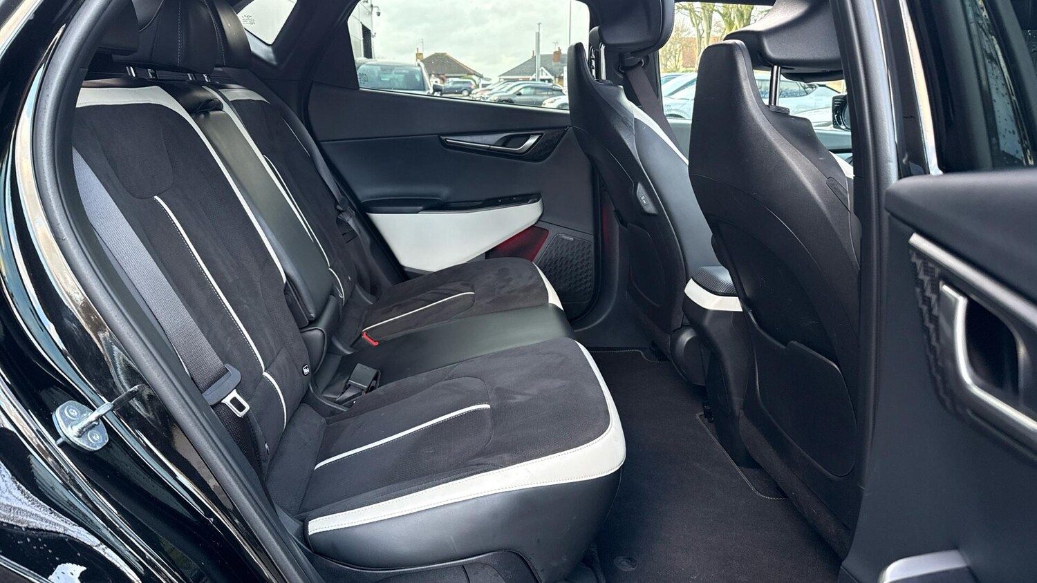 Used Kia EV6 2025 for sale - 77156301: Photo 34