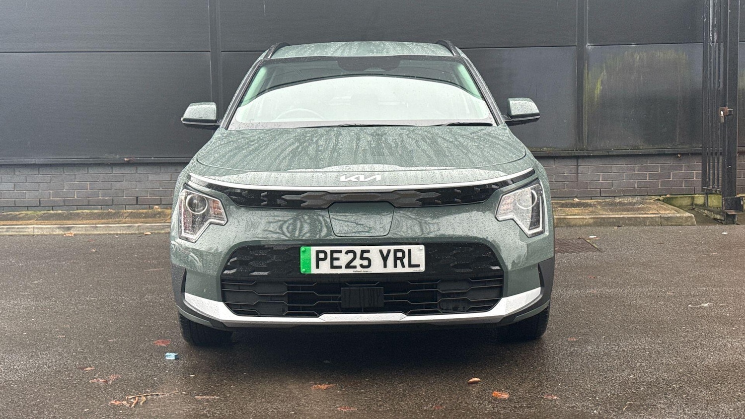 Used Kia Niro 2025 for sale - 76899133: Photo 2