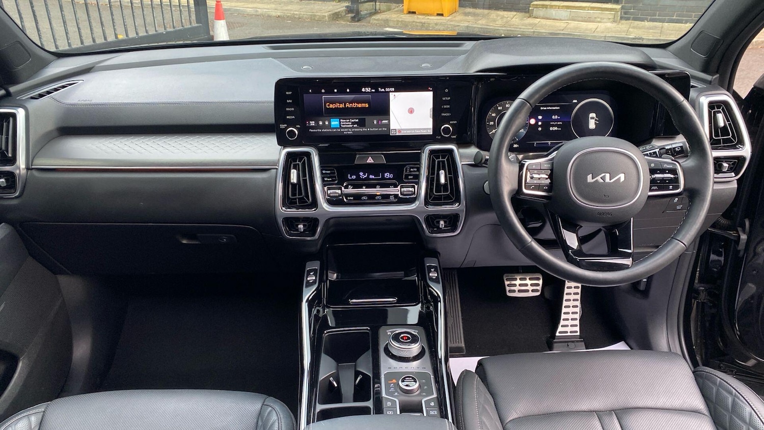 Used Kia Sorento 2023 for sale - 77015583: Photo 9