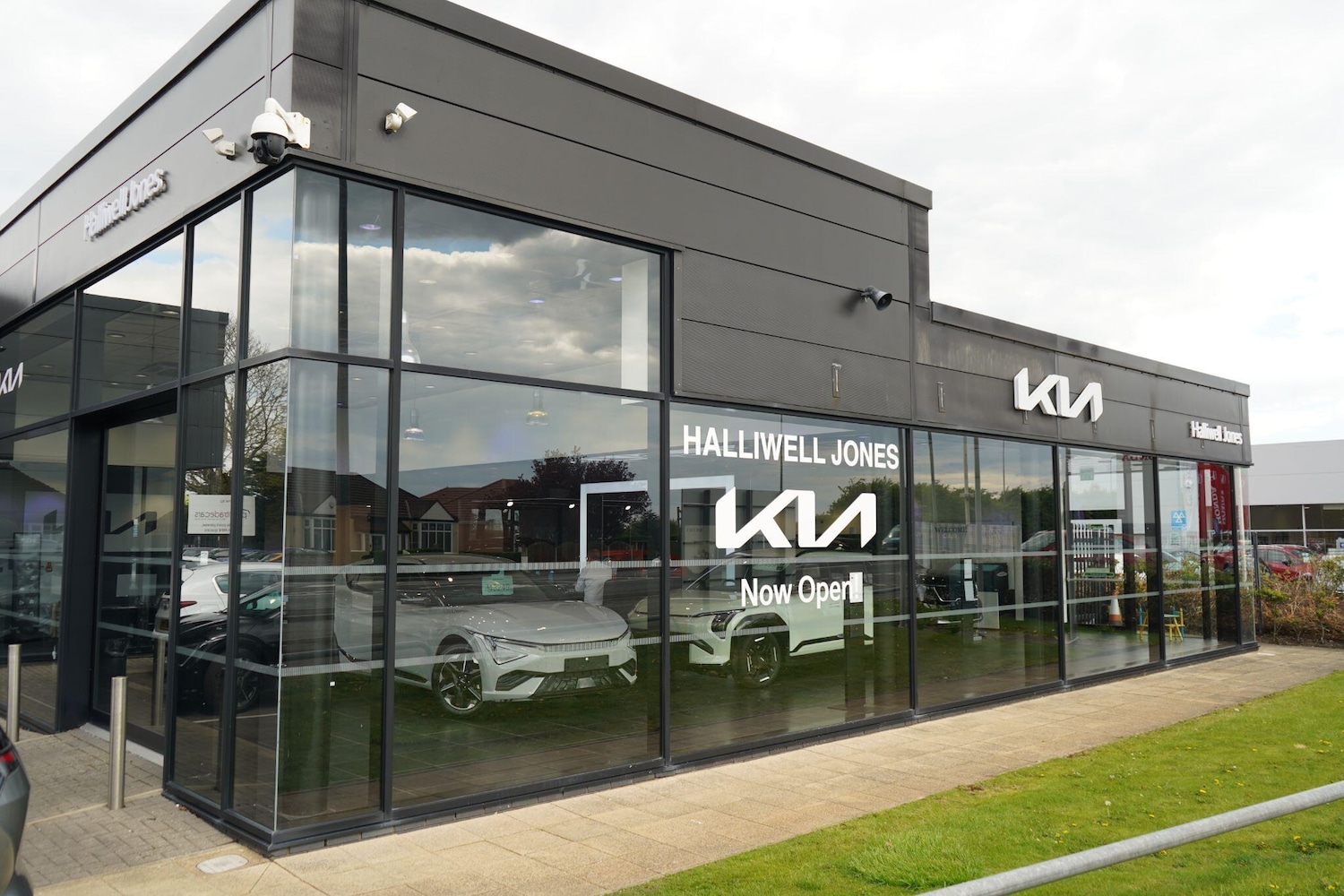 Used Kia EV4 2025 for sale - 78073226: Photo 2