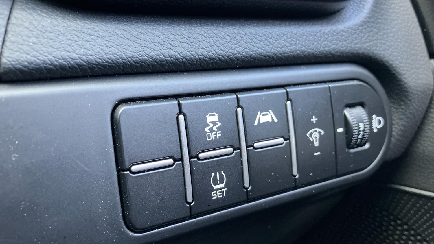 Used Kia XCeed 2025 for sale - 77537799: Photo 15