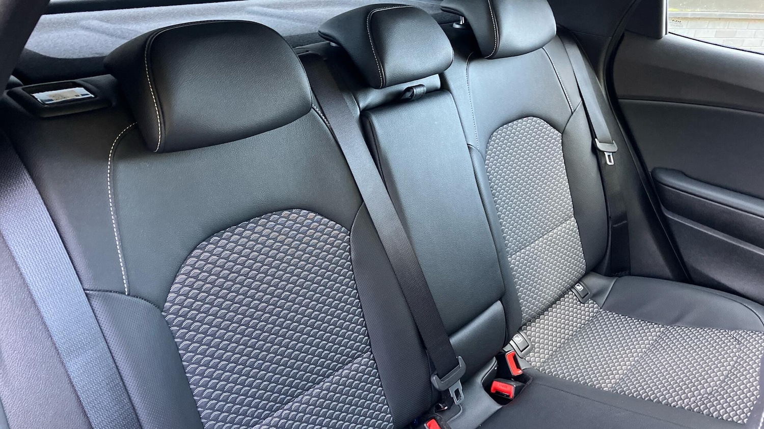 Used Kia XCeed 2025 for sale - 77537799: Photo 9