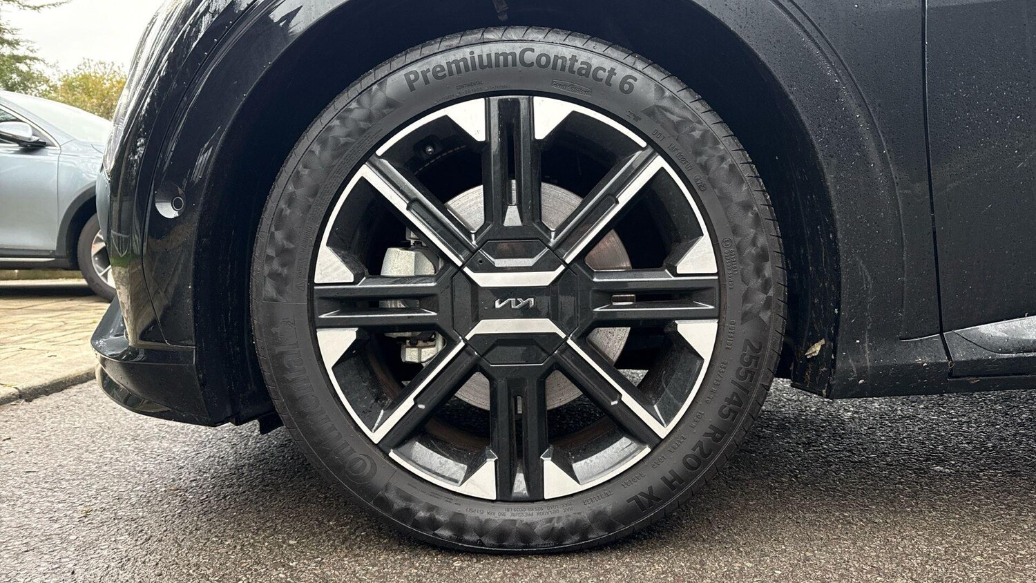 Used Kia EV6 2025 for sale - 77109195: Photo 14