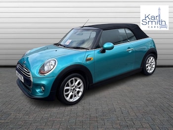 Used MINI Convertible 2017 for sale - 76386111: Photo
