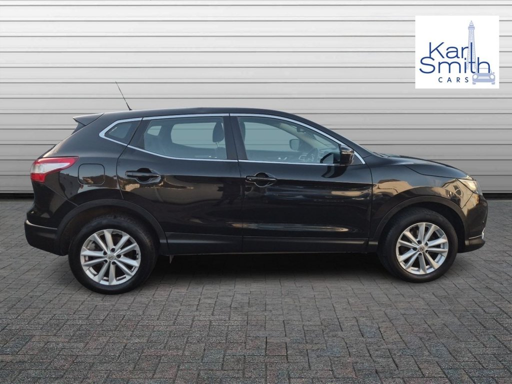 Used Nissan Qashqai 2017 for sale - 76632222: Photo 7