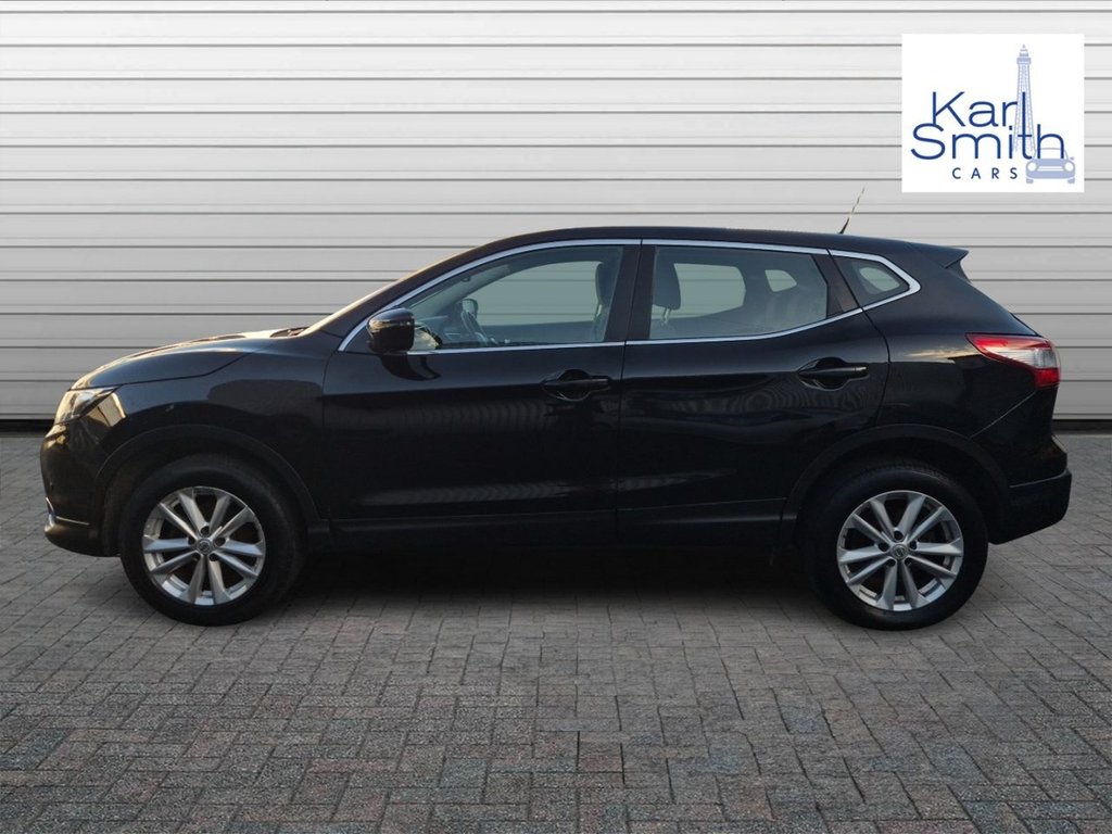 Used Nissan Qashqai 2017 for sale - 76632222: Photo 8