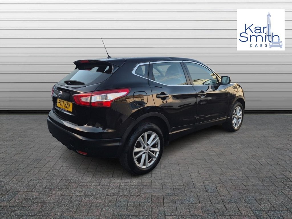 Used Nissan Qashqai 2017 for sale - 76632222: Photo 9