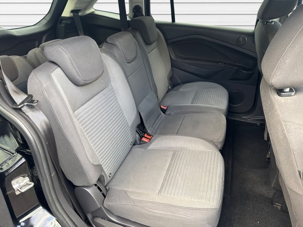 Used Ford Grand C-Max 2017 for sale - 76950673: Photo 15