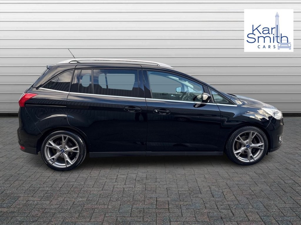 Used Ford Grand C-Max 2017 for sale - 76950673: Photo 8