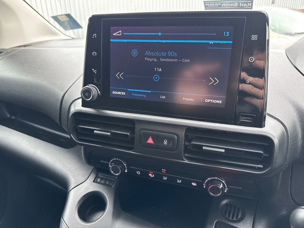 Used Peugeot Partner 2020 for sale - 76417889: Photo 14