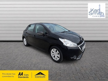 Used Peugeot 208 2015 for sale - 78734423: Photo