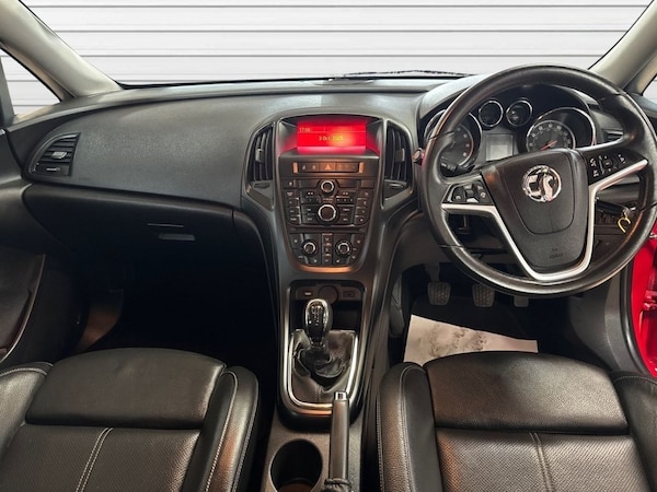 Used Vauxhall Astra 2015 for sale - 76118880: Photo 9