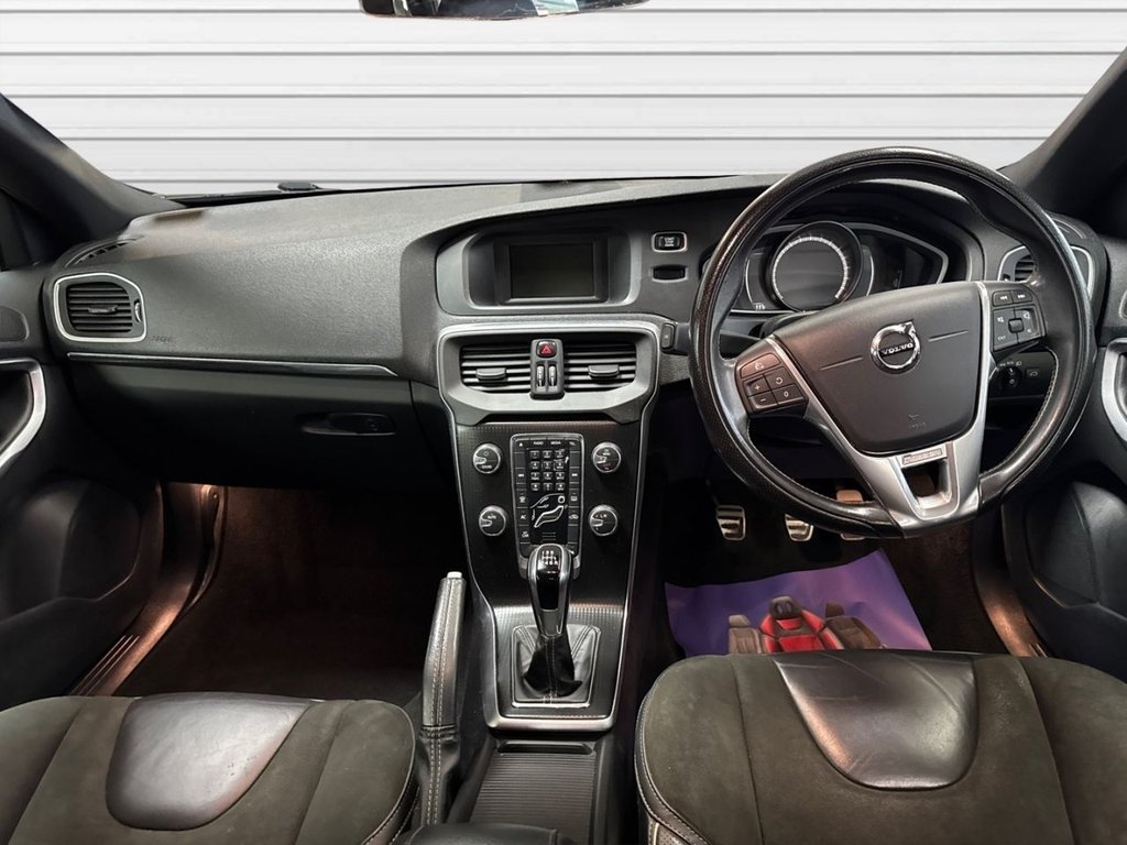 Used Volvo V40 2018 for sale - 76119304: Photo 12