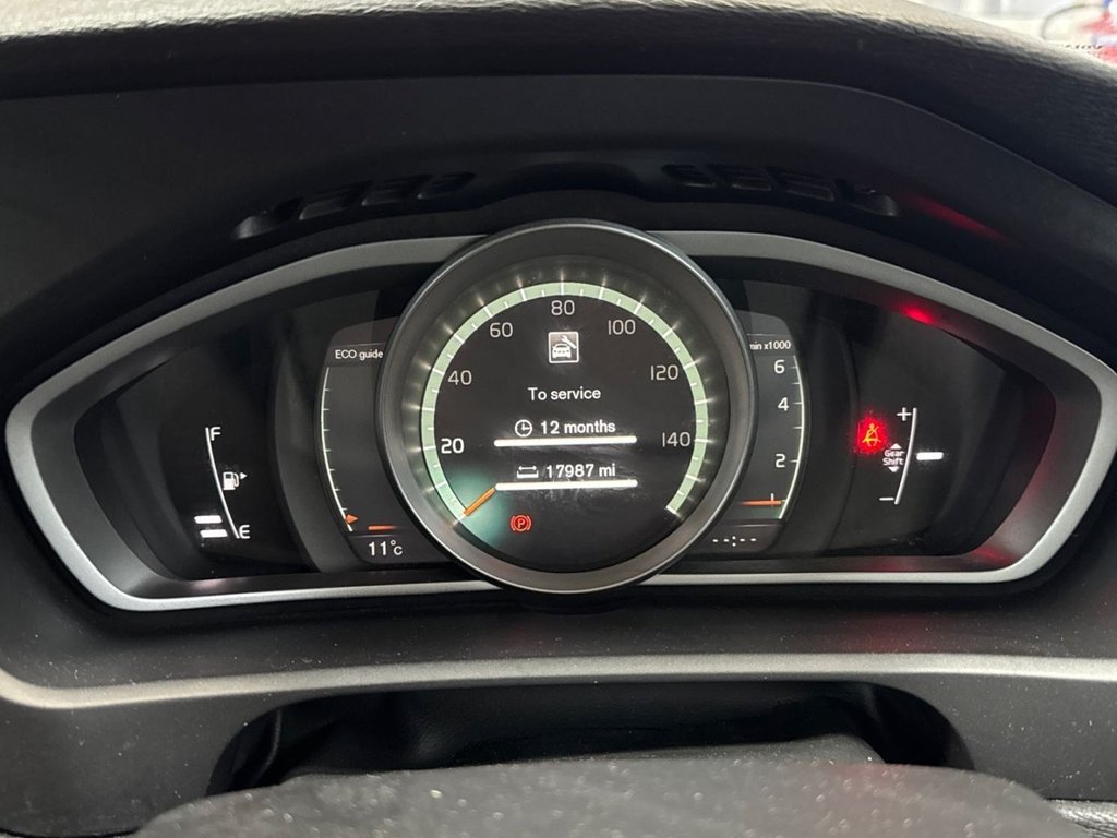 Used Volvo V40 2018 for sale - 76119304: Photo 14