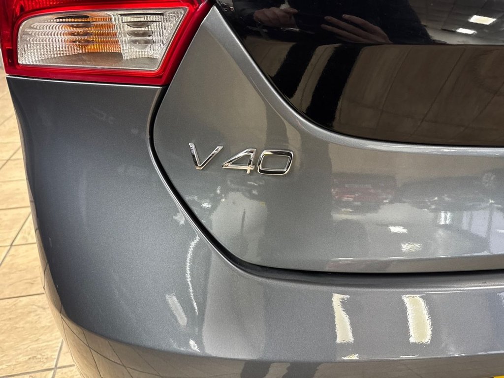Used Volvo V40 2018 for sale - 76119304: Photo 16