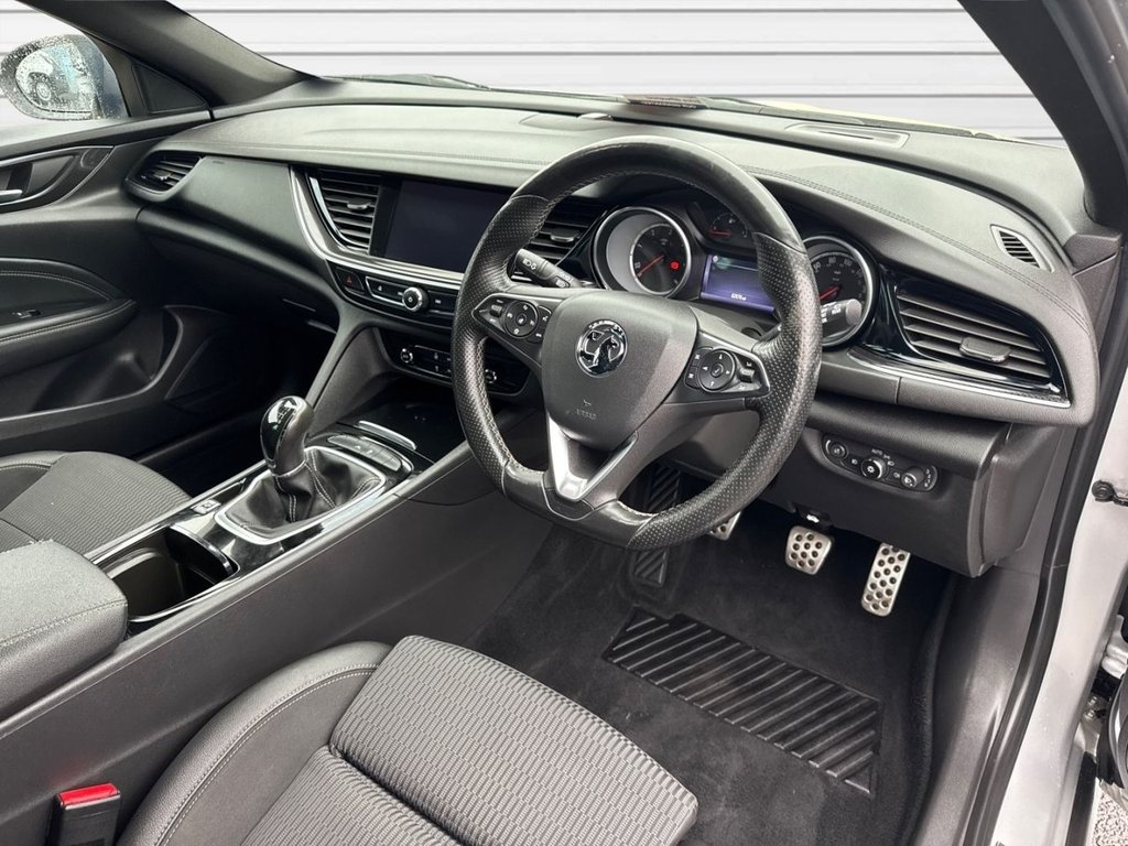 Used Vauxhall Insignia 2018 for sale - 76285349: Photo 10