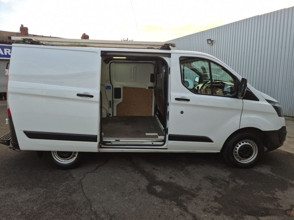 Used Ford Transit Custom 2017 for sale - 76883732: Photo 14