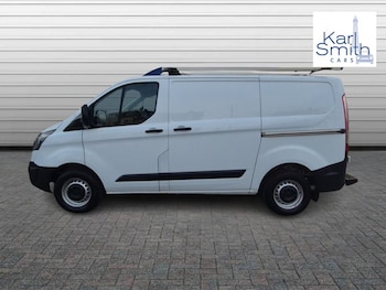 Used Ford Transit Custom 2017 for sale - 76883732: Photo
