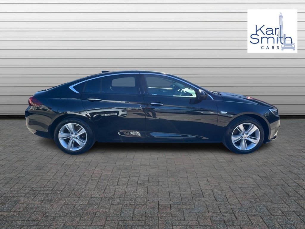 Used Vauxhall Insignia 2017 for sale - 75895943: Photo 8