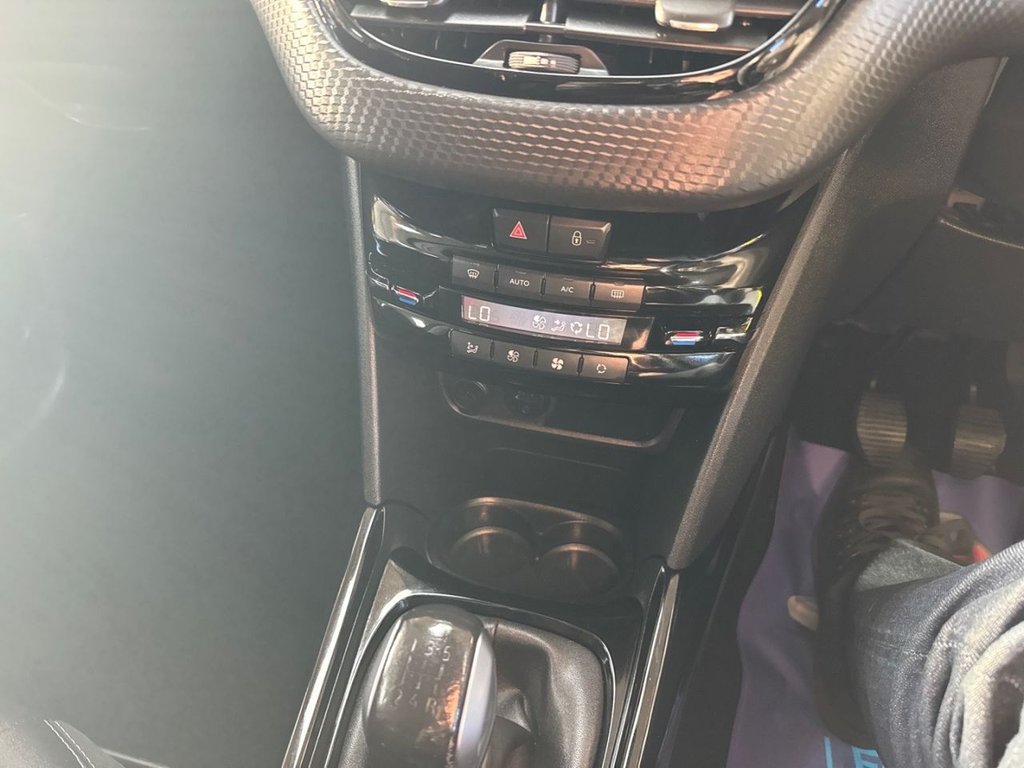 Used Peugeot 2008 2017 for sale - 76617701: Photo 18