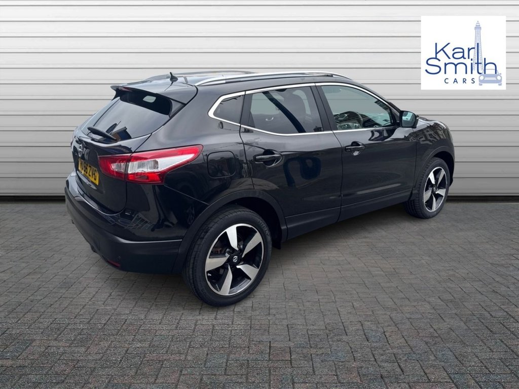 Used Nissan Qashqai 2016 for sale - 76469954: Photo 8