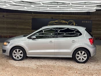 Used Volkswagen Polo 2011 for sale - 79688224: Photo